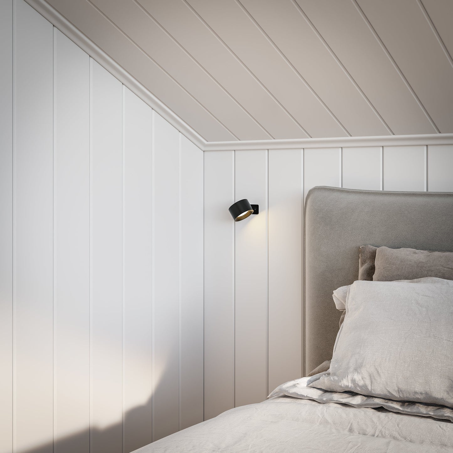 Nova Wireless Wall Light
